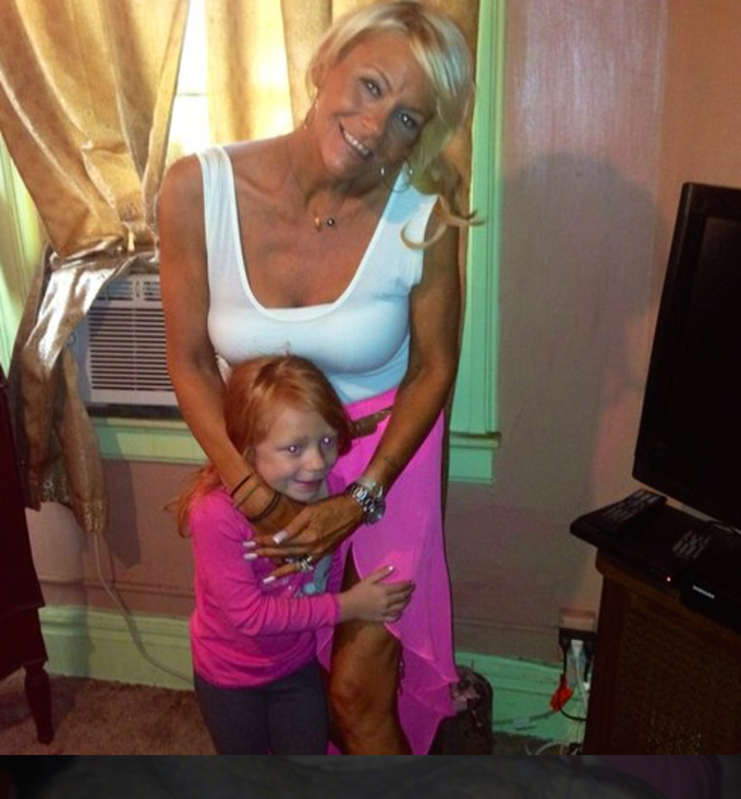 This is Tan Mom with her daughter in 2015. 